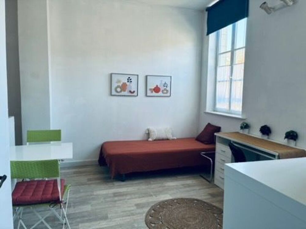 Location Appartement PARTICULIER STUDIO MEUBLE 18M2 CENTRE VILLE Valenciennes
