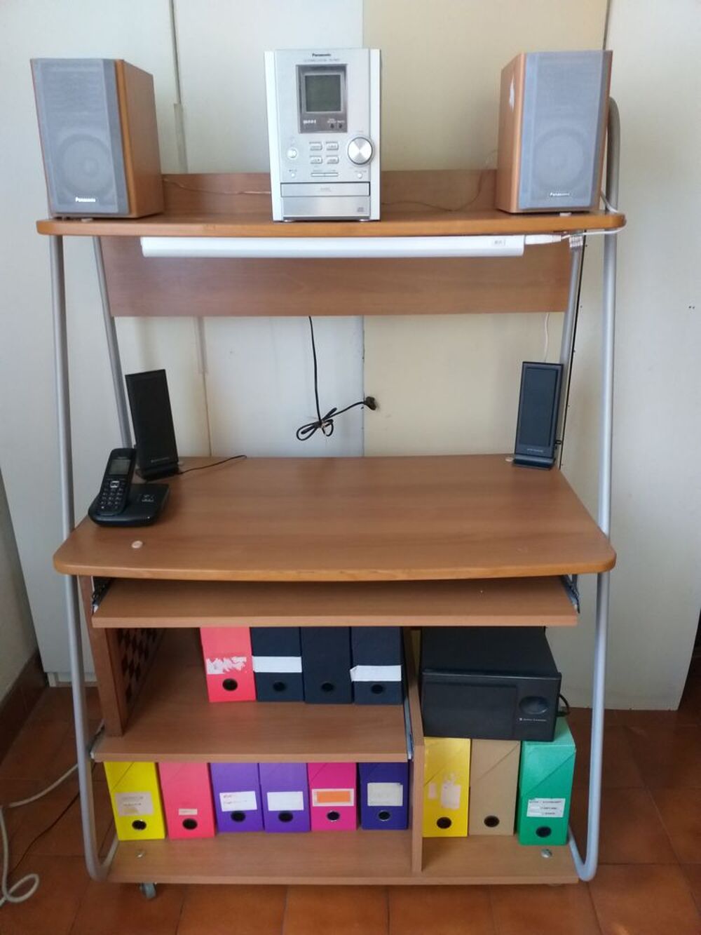 Bureau informatique complet sur roulettes Meubles