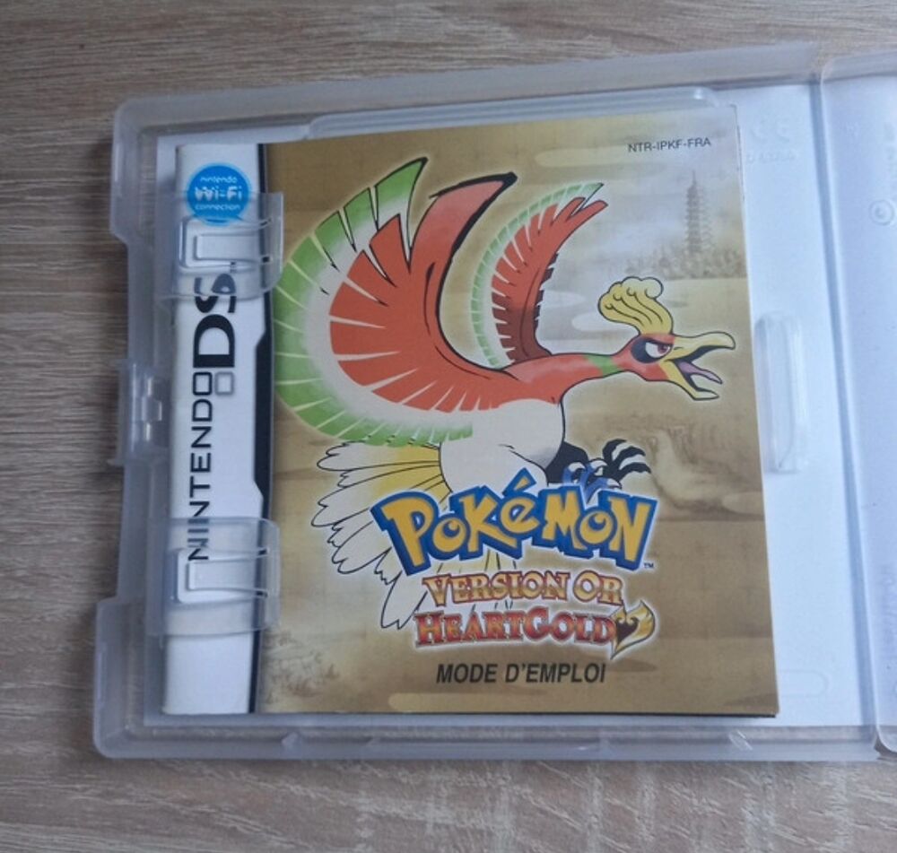 Pokemon version or Consoles et jeux vidéos