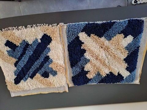 Tapisserie en laine fait main  coudre sur un coussin 20 Toucy (89)