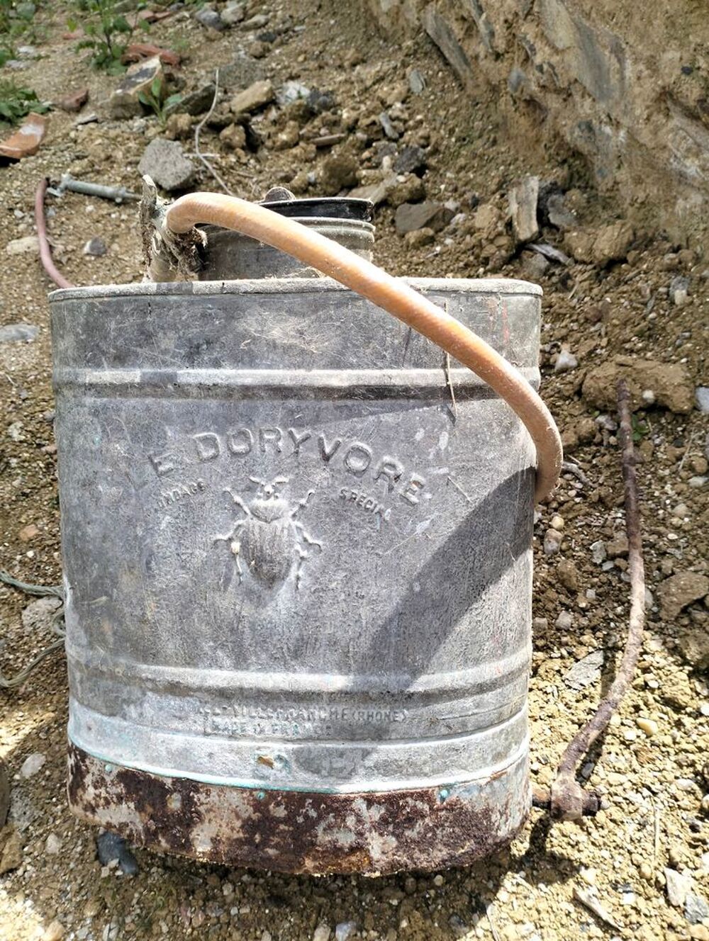 Anciens pulv&eacute;risateurs Jardin