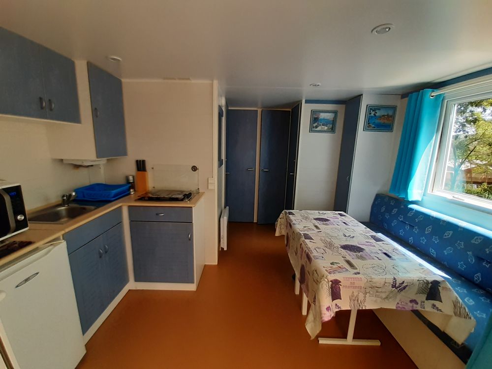   Sud Ardèche, mobilhome 4 personnes dans camping 4* Rhône-Alpes, Les Vans (07140)