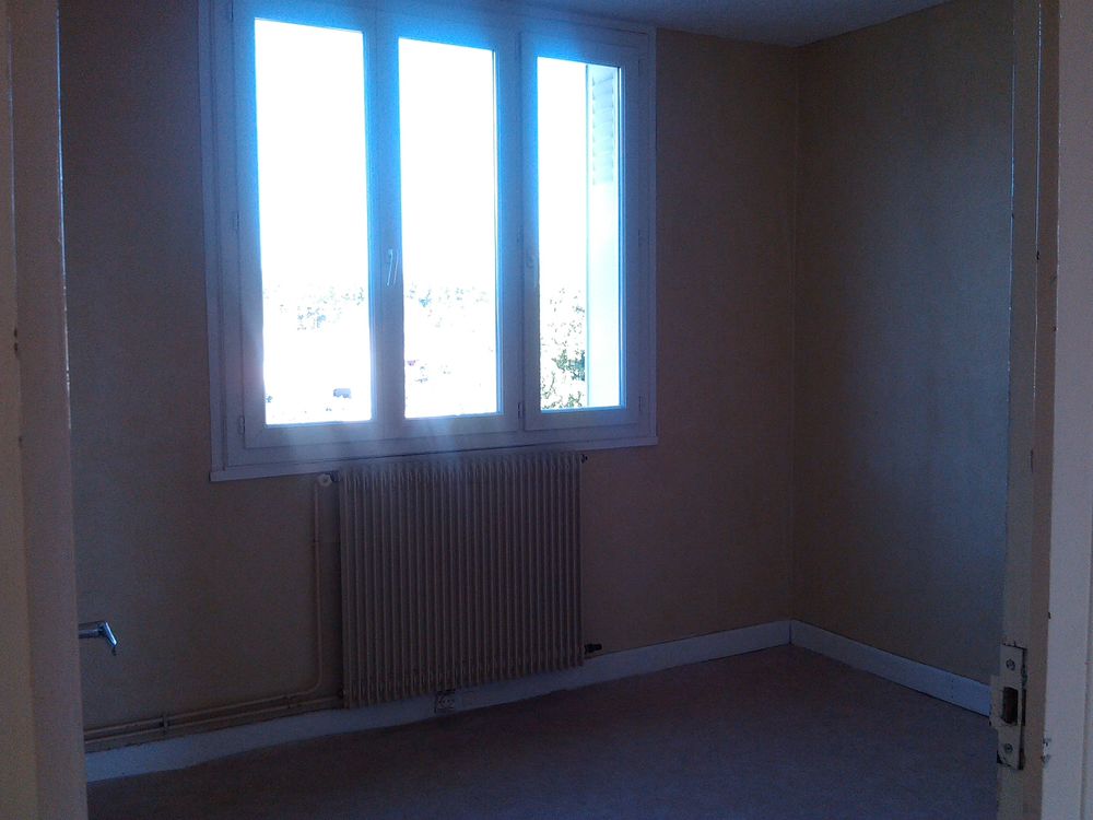 Location Appartement Appartement T4 au  3 -ème étages Montélimar