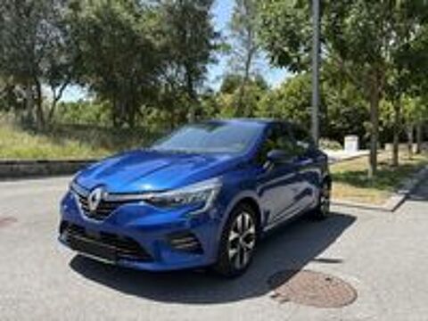 Clio V Clio Blue dCi 100 Evolution 2023 occasion 64600 Anglet