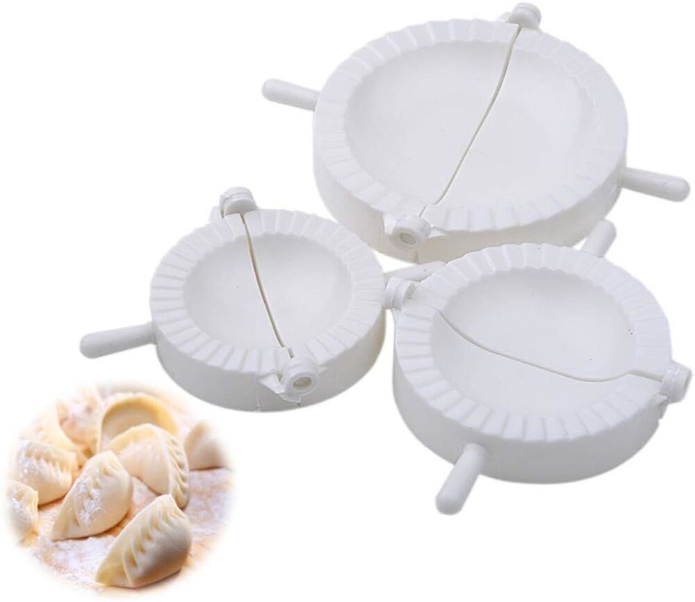 Set de 3 Moules &agrave; Chaussons, Raviolis, etc?+ 1 Coupe L&eacute;gumes Cuisine