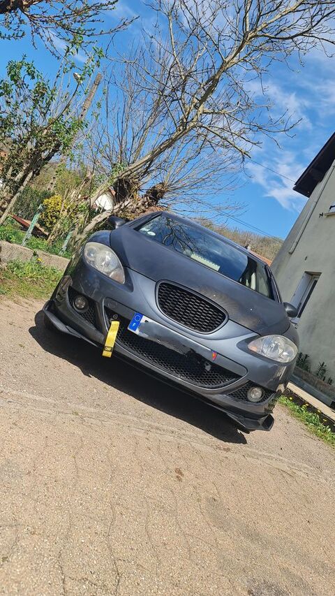Seat leon 1.9 TDI 105 FAP Ecomotive Réferen