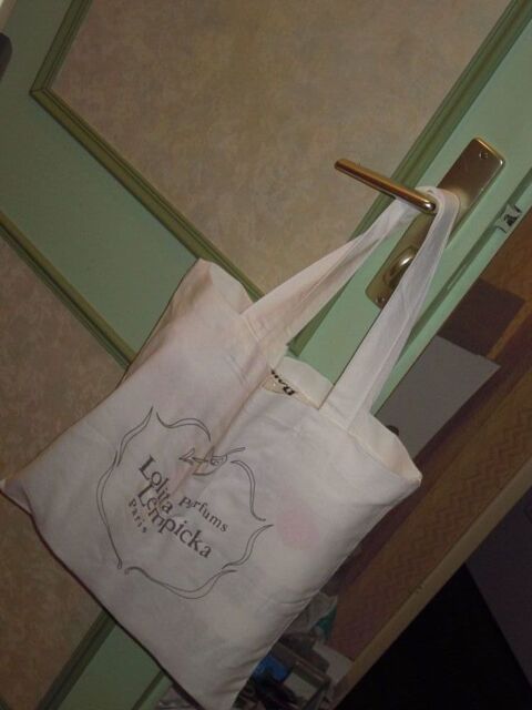 COLLECTOR Neuf : SAC CABAS  LOLITA LEMPICKA  TOILE BLANCHE 6 La Fert-Alais (91)