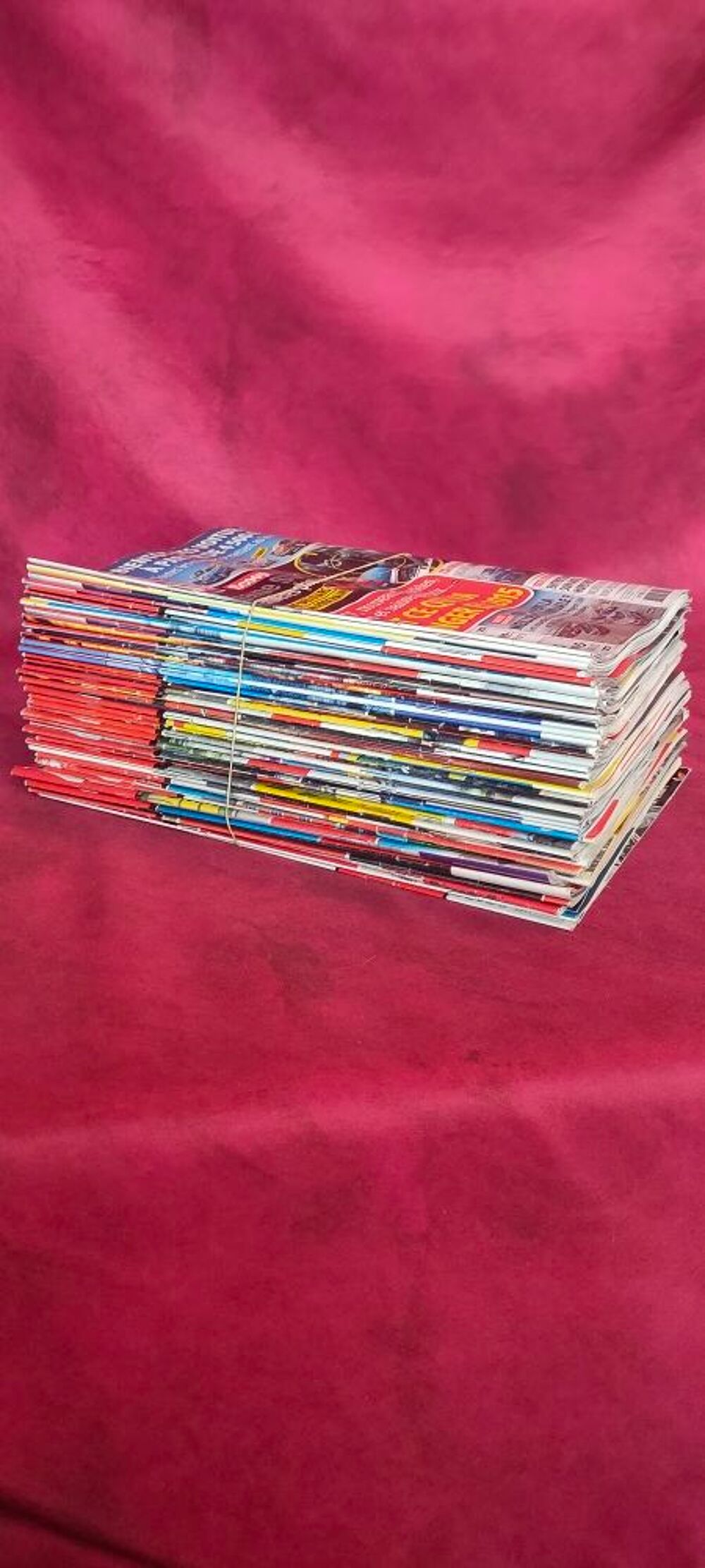 50 magazines Auto plus ann&eacute;e 2015 Livres et BD