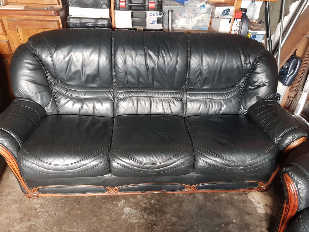 Salon - Canap&eacute; + Fauteuils 100% Cuir Noir Meubles