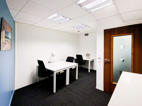 Espace de bureau priv&eacute; pour 3 personnes &agrave; Marseille Prado 679 13008 Marseille