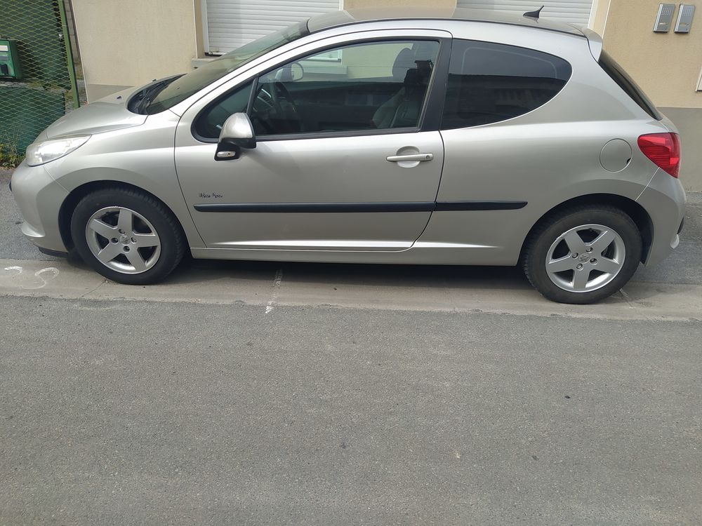 207 1.4 VTi 95ch Active 2009 occasion 08300 Tagnon
