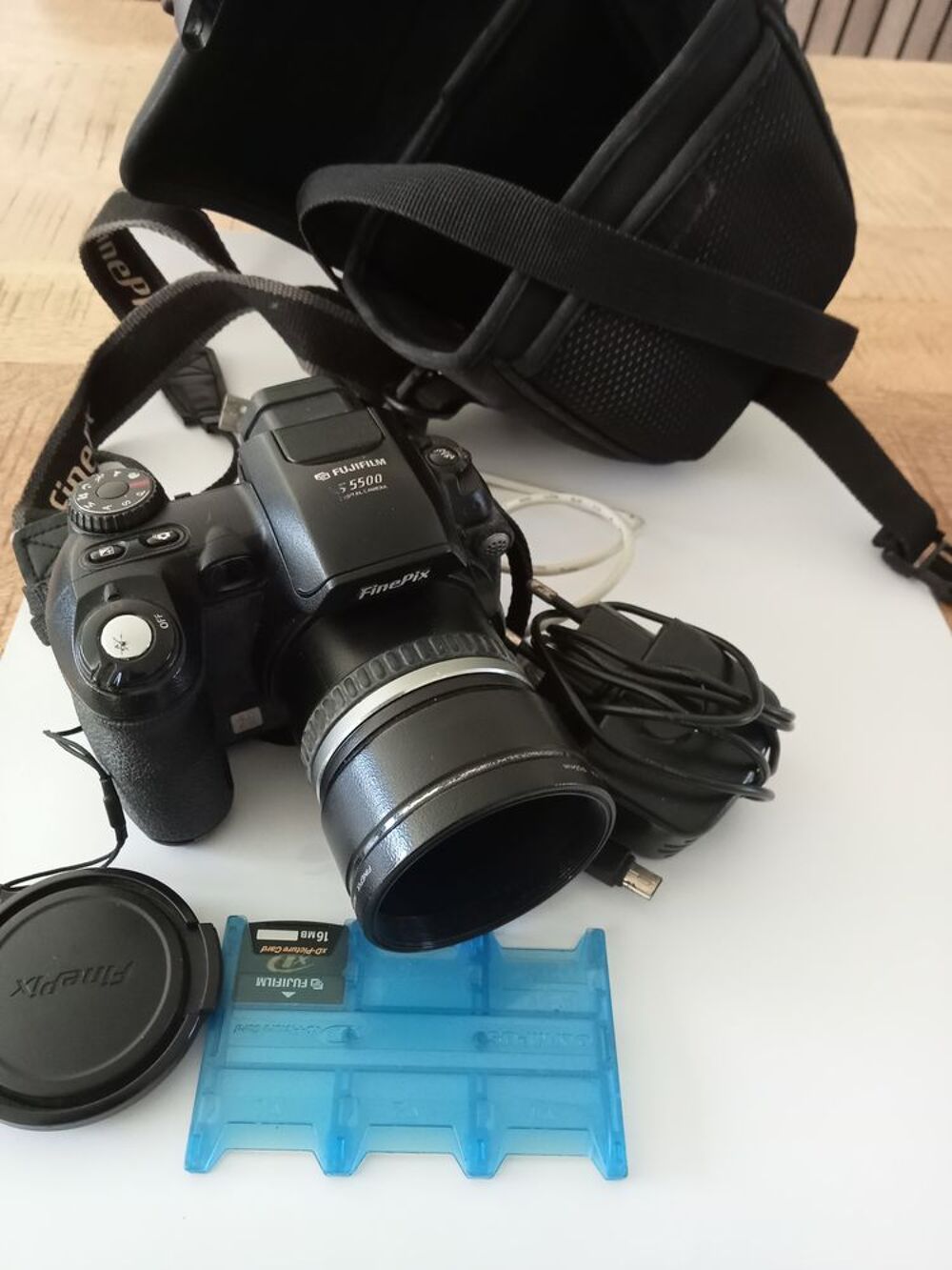 Appareil photo Fujifilm s5500 Photos/Video/TV
