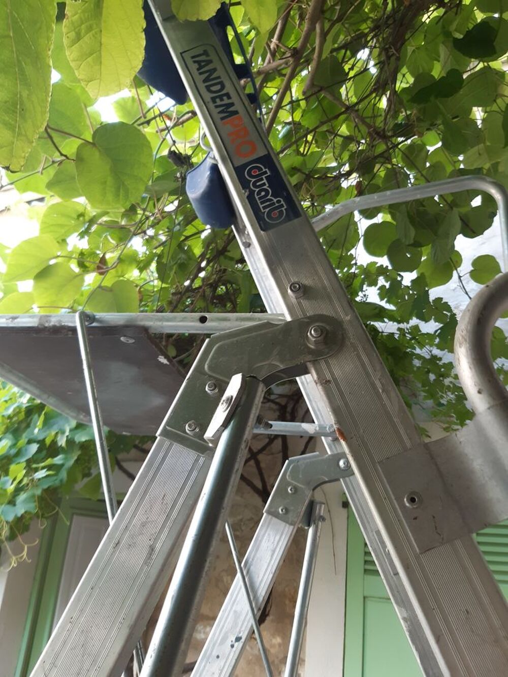 ESCABEAU Bricolage