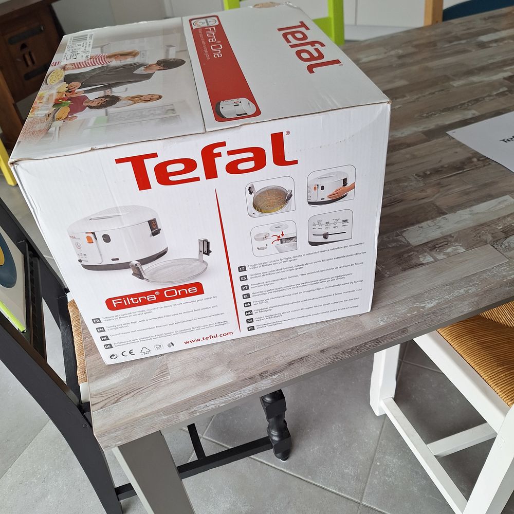 FRITEUSE TEFAL CAPACITE FAMILIALE FILTRA ONE Electroménager