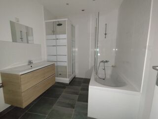  Appartement � vendre 3/4 pi�ces 82 m� Monclar-de-quercy