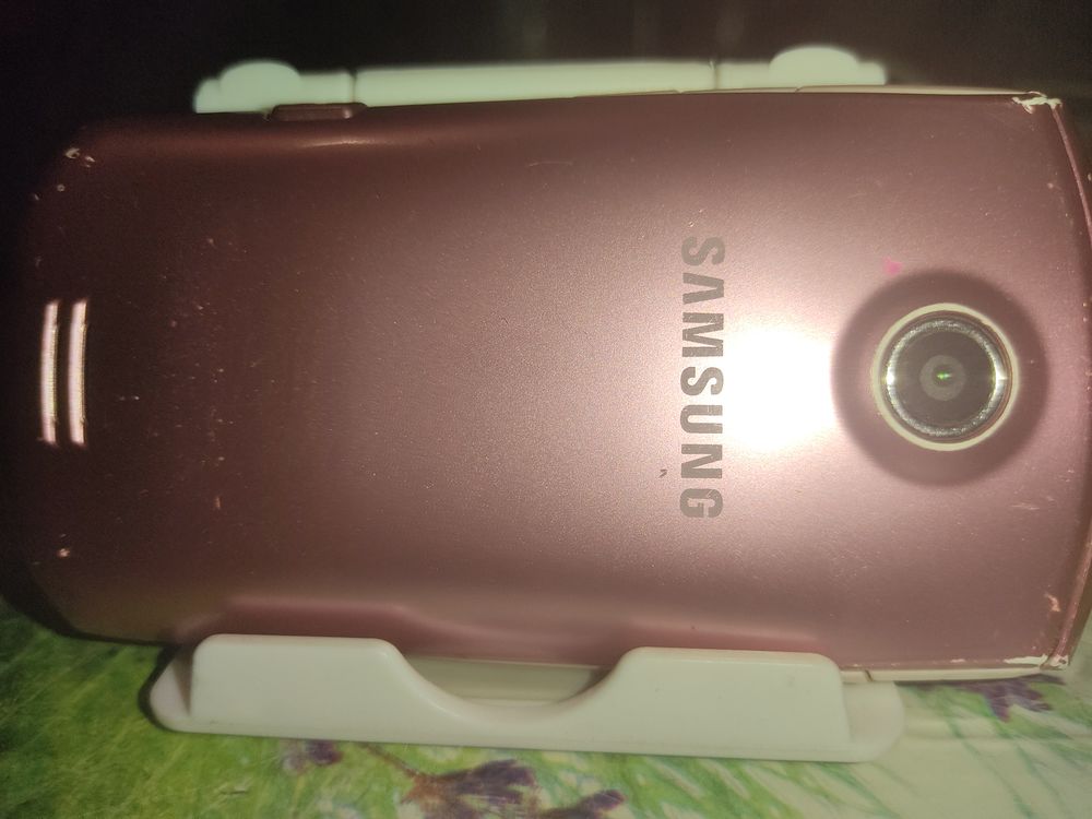 T&eacute;l&eacute;phone portable Samsung rose 3g Téléphones et tablettes