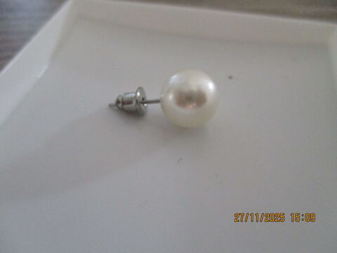 boucle d'oreille 5 Malzéville (54)