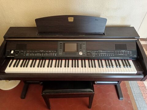 Piano numrique Yamaha cvp 503 1300 Marseille 7 (13)