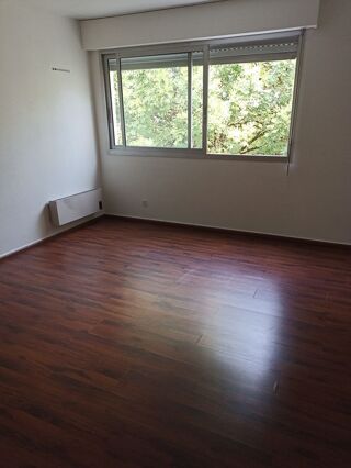  Appartement à louer 1 pièce 27 m²