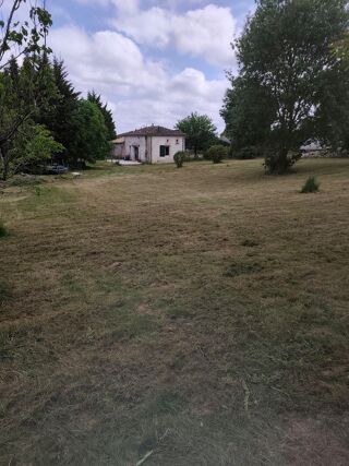  Maison � vendre 8 pi�ces 180 m� Montaigu-de-quercy