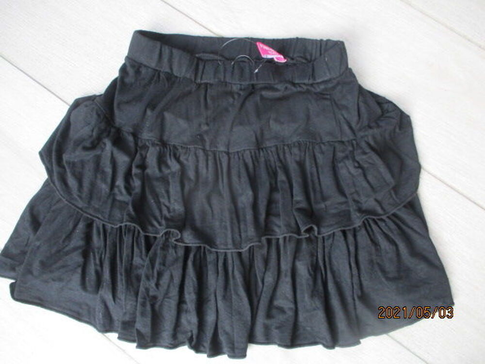 jupe &agrave; volant Vêtements enfants