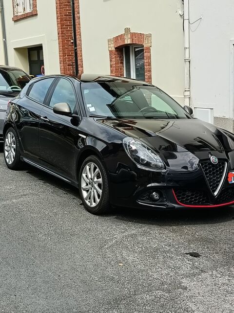 Alfa Romeo Giulietta Série 2 1.4 TB MultiAir 170 ch S&S TCT Lusso 2016 occasion Cherbourg-en-Cotentin 50100