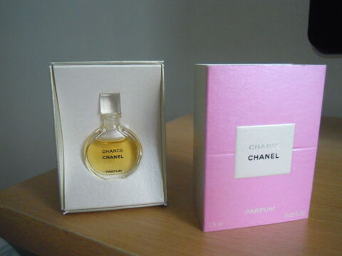 miniatures de parfum  6 Saint-Nazaire (44)