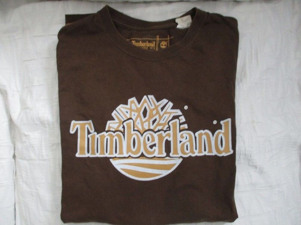 T SHIRT TIMBERLAND TAILLE L Vêtements