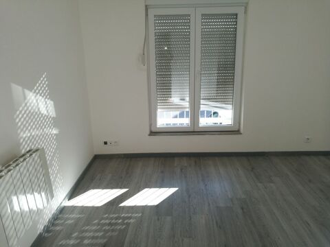  F3  sarrebourg Appartement - 3 pi�ce(s) - 100 m�