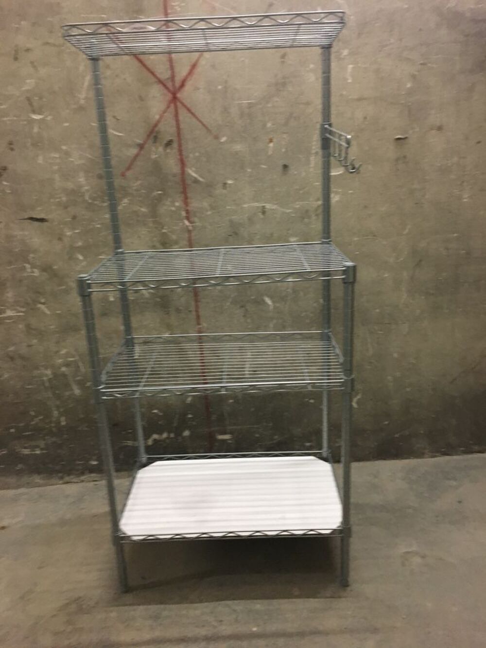 Desserte m&eacute;tallique Meubles