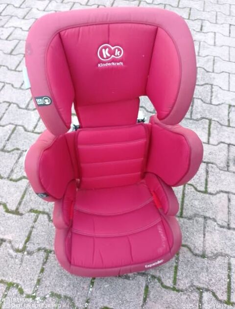siege voiture  tres bon etat, peu servi  isofix
30 euros fe 30 Saint-S�ri�s (34)