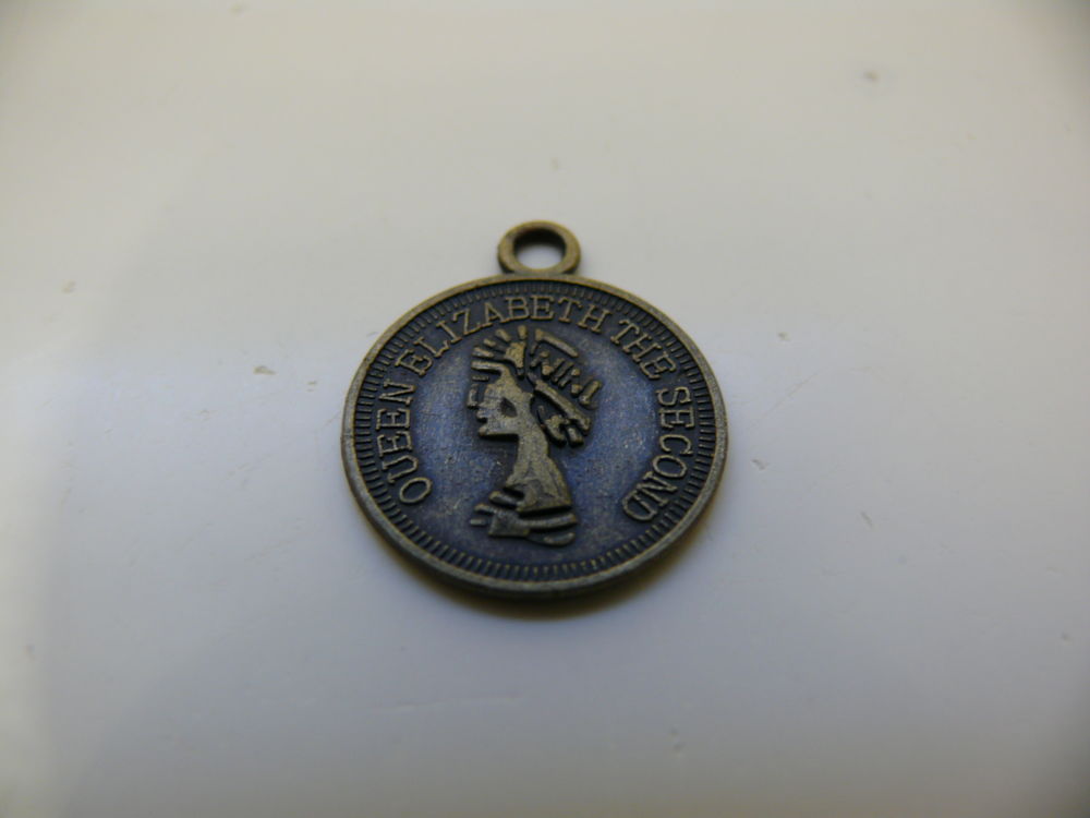 M&eacute;daille &quot;Queen Elizabeth&quot; 