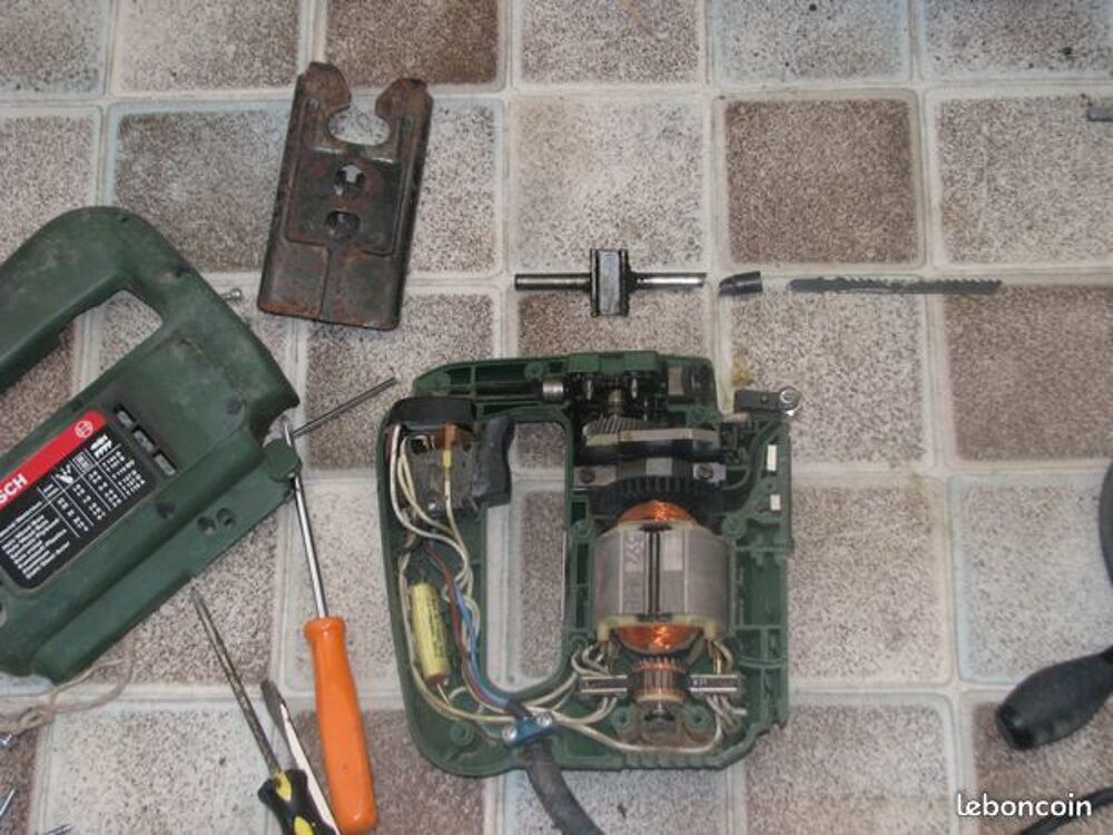 scie sauteuse Bosh pour pi&egrave;ce Bricolage