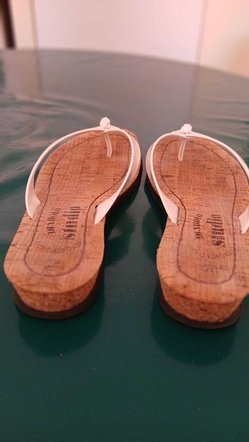 Mules blanches neuves Chaussures