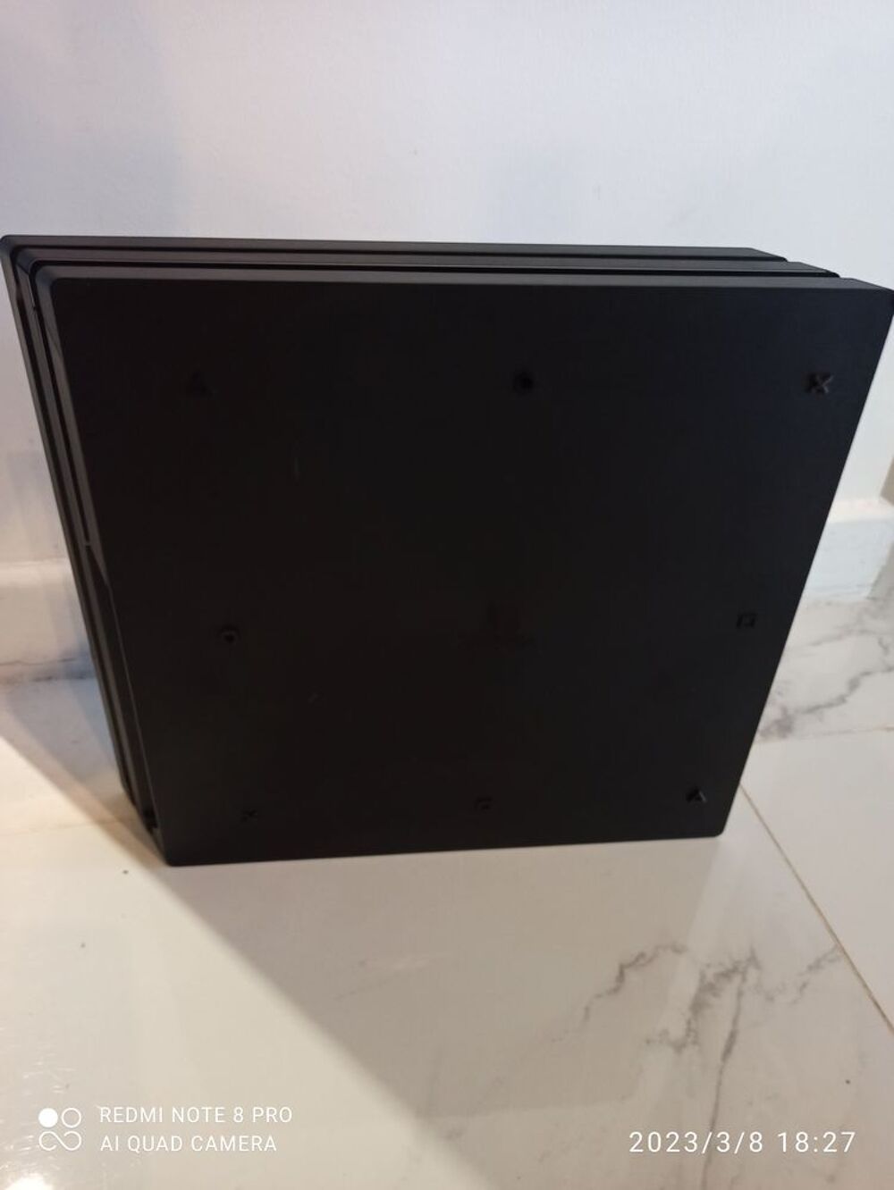 PlayStation 4 pro noire 1to Consoles et jeux vidéos