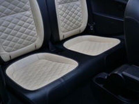 COCCINELLE II COCCINELLE CABRIOLET 1.2 TSI 105 COUTURE DSG7 2012 occasion 69330 Pusignan