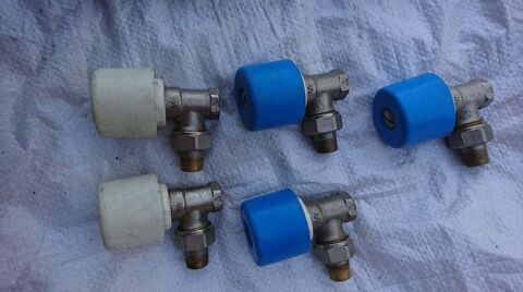 Robinets de radiateurs  5 Le Gault-Soigny (51)