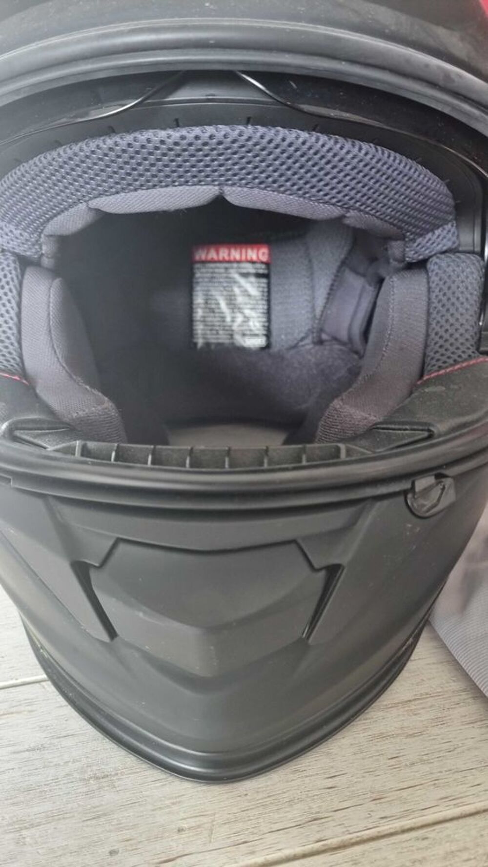 Un lot de tenue de moto femme Sports