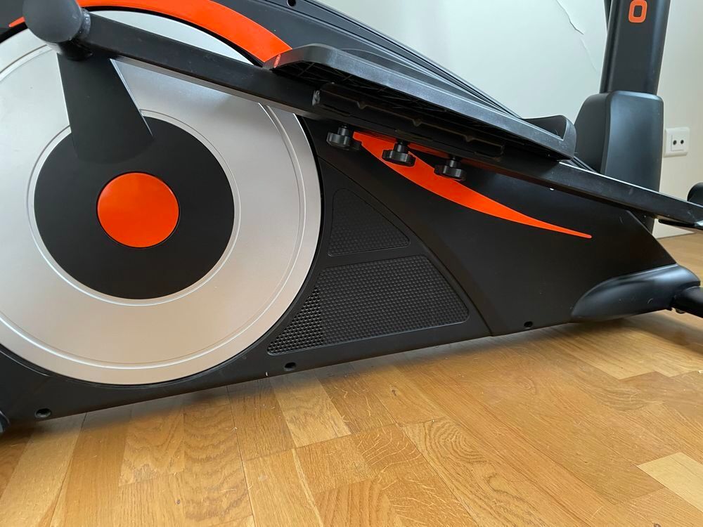 v&eacute;lo elliptique mooveo krypton Sports