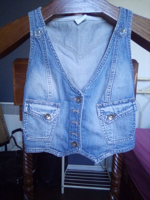 gilet en jean 3 Mont-Saint-Aignan (76)