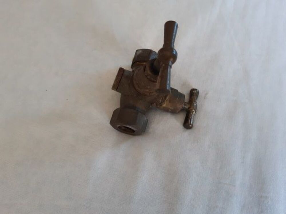 robinet arret allu ou laiton Bricolage