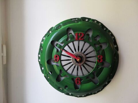 horloge embrayage 25 Monsireigne (85)