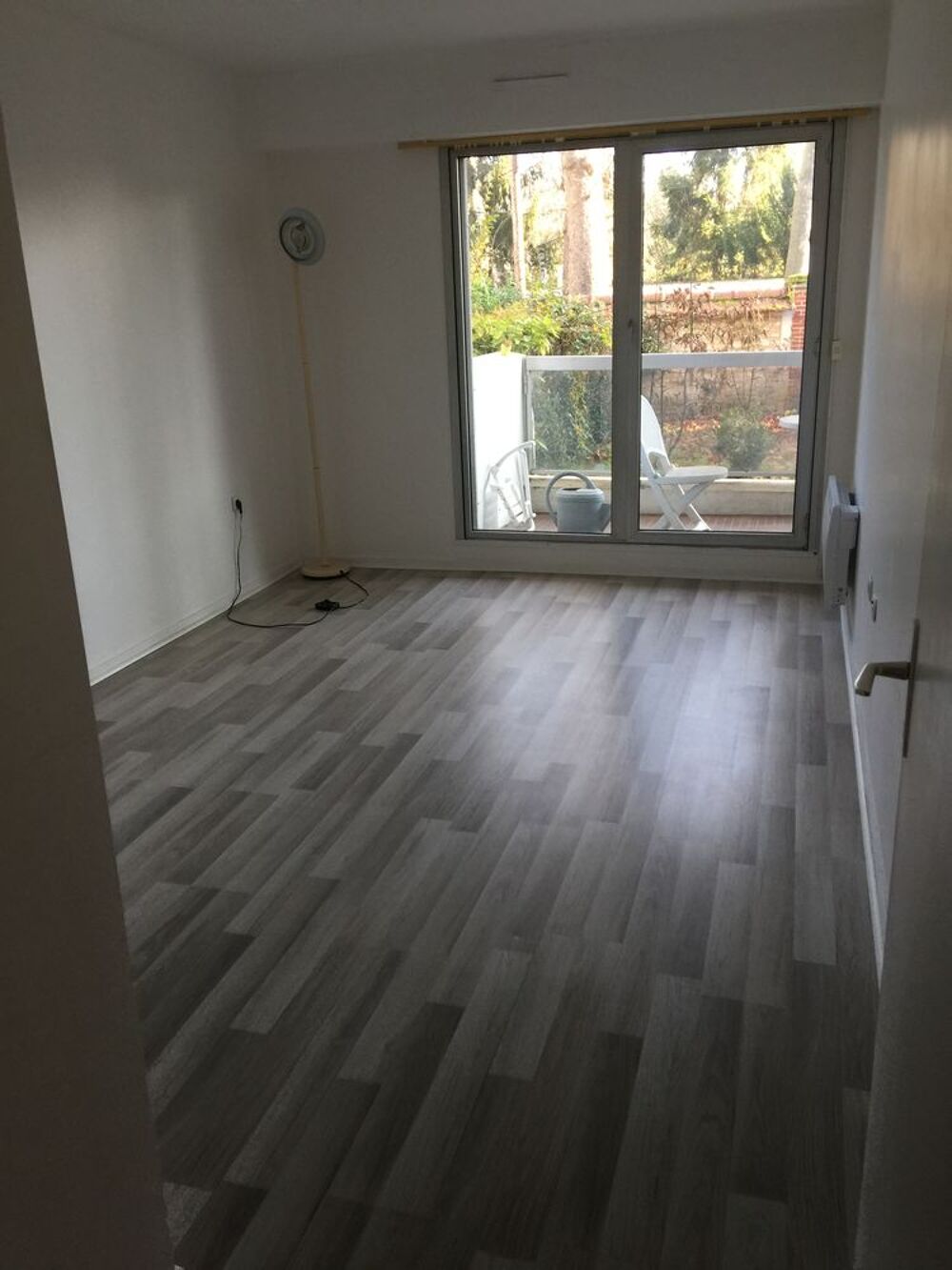 Location Appartement Appartement 2pieces 50m2 plus jardinet et terrasse 1150€ Fontainebleau