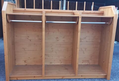 MEUBLE / PENDERIE 2 FACES
850 73800 Chignin