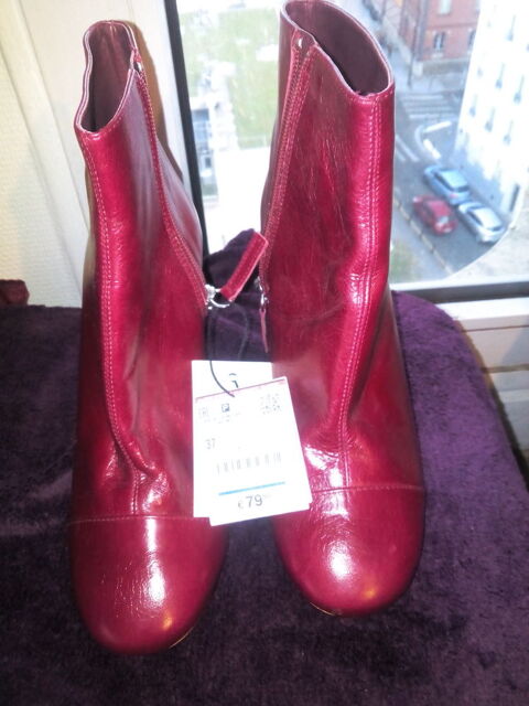Bottine tendance  Zara en cuir toute neuve 40 Paris 20 (75)
