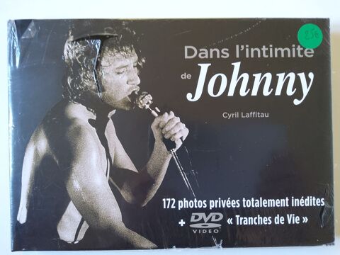 Dans l'intimit de JOHNNY (neuf) 12 Saint-Bonnet-les-Oules (42)