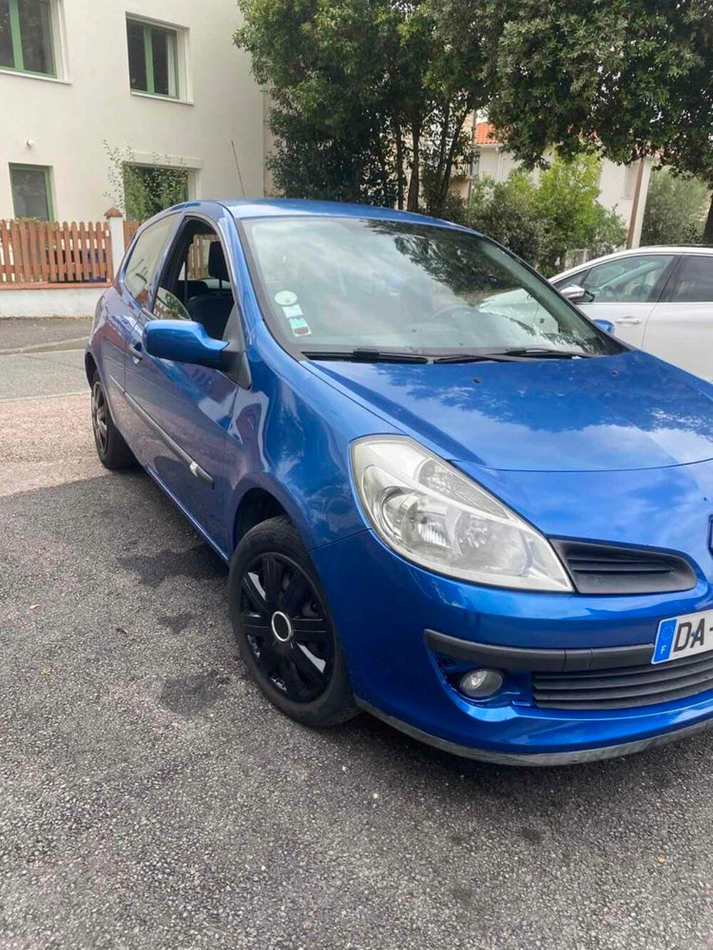 Clio III Clio 1.4 16V 100 Pack Authentique 2005 occasion 31400 Toulouse
