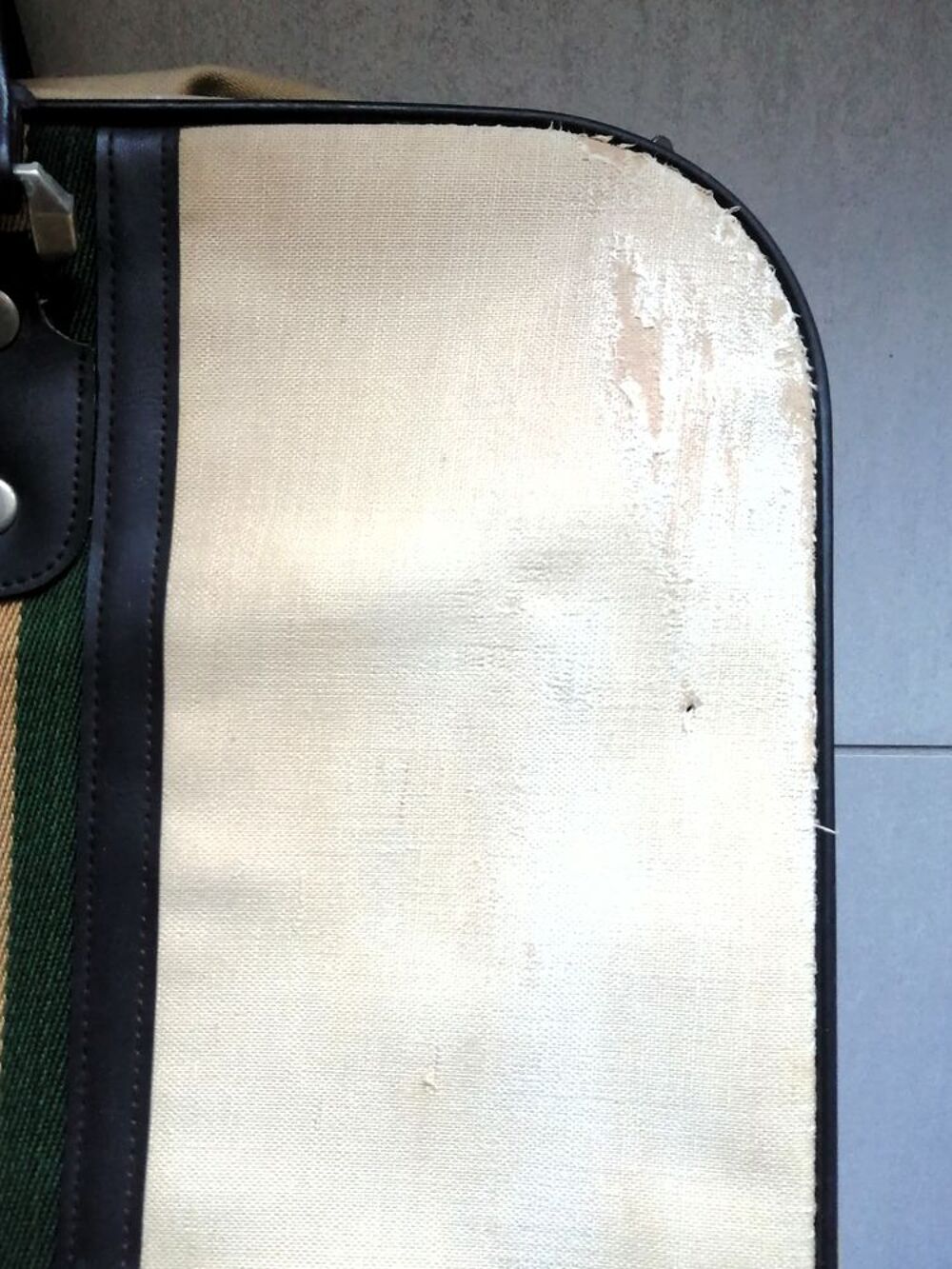 Valise en toile beige et cuir Maroquinerie