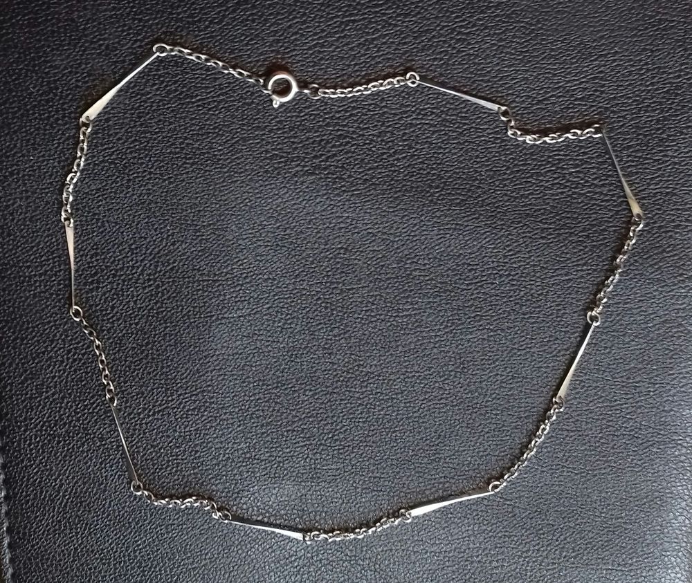 CHA&Icirc;NE ANCIENNE RAS du COU en ARGENT MASSIF Bijoux et montres