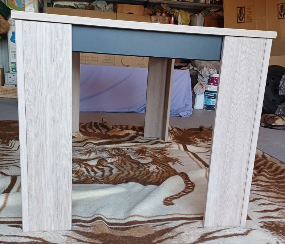 Table &agrave; manger en bois Meubles